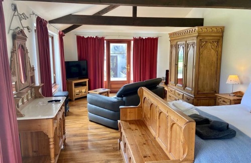 Whitland House | Jabajak Vineyard Restaurant With Rooms