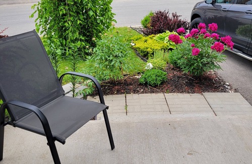 St. Davids Apartment | Jack and Jill private suite, safe and relaxing 2 bedroom apartment @ RoseGlen