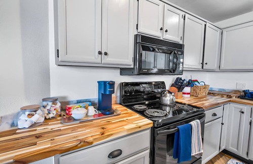 Birch Bay Condo | Jacob's Landing - front walk out condo with stuning bay views.