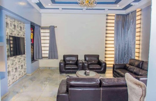 Owerri Hotel | Jacobs Place Hotel
