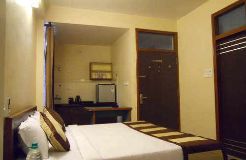 Vaishali Nagar Hotel | Jaipur Residences 1