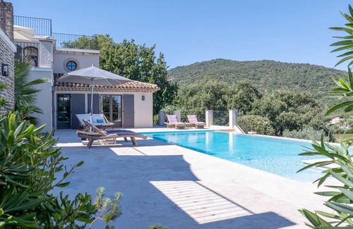 Grimaud Villa | JAMES FCD18 - exceptional luxury villa with pool & sea view in Port Grimaud