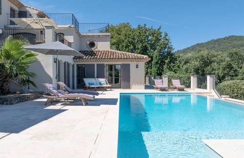 Grimaud Villa | JAMES FCD18 - exceptional luxury villa with pool & sea view in Port Grimaud