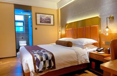 Zhonglou Shangquan Hotel | James Joyce Xi'an Bell Tower Metro Station Muslim Street