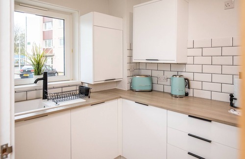 Merthyr Tydfil Apartment | James' Place at The Taff