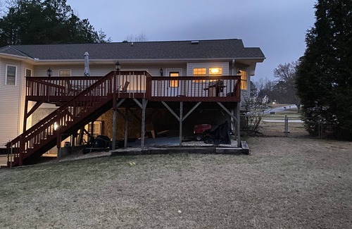 Oconee County House | Jana Retreat 3 BR/2 Bath Pool