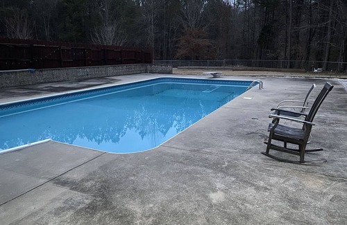Oconee County House | Jana Retreat 3 BR/2 Bath Pool