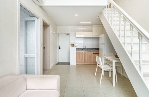 Yeosu House | Jangsuri Pension in Yeosu