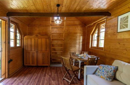 Wielki Klincz Ski Chalet | Januszówka - ranczo turystyczne