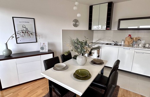 Vrnjacka Banja Apartment | Japanese Garden Fronted, enchating nature view