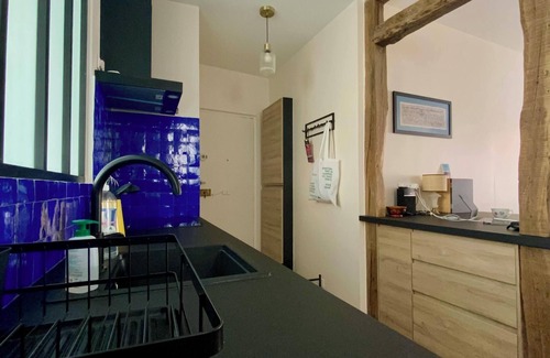 Quartier de la Salpetriere Apartment | Jardin des Plantes, apartment ideally located in the 5th arrondissement.