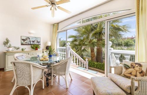 Aduanas Apartment | Jardines Del Sol