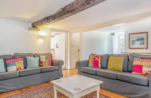 Holworth House | Jasmine Cottage