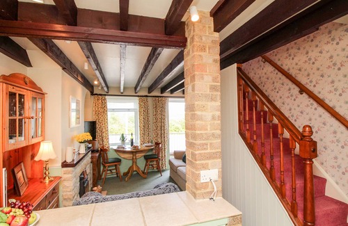 Swanage Cottage | Jasmine Cottage
