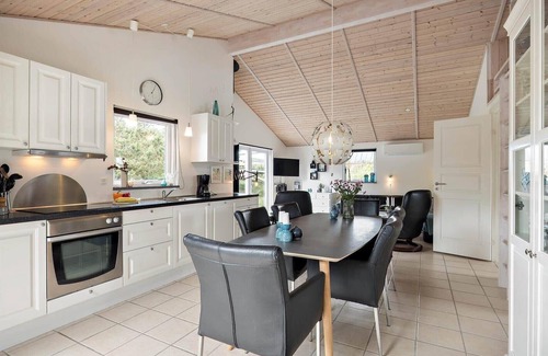 Lild Strand House | JB234 Frøstrup - Strandvejen 83 A