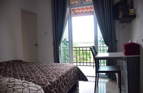 Phunphin House | JC Guesthouse