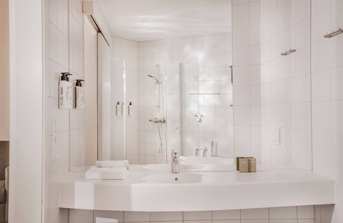 Inderoy Hotel | Jegtvolden Fjordhotell