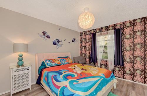 Siesta Key House | Jellyfish Unit, Walk to Beach & Siesta Key Village, Pet-Friendly