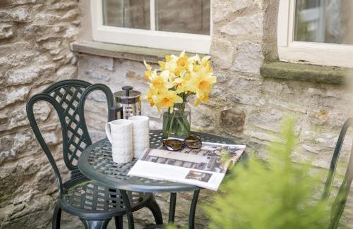 Middleham House | Jenny Wren Cottage