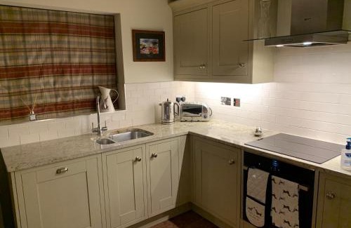 Skirpenbeck House | Jenson Cottage