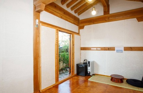 Jeonju House | Jeonju Gaeunchae Pension 2