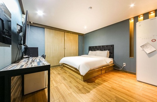 Jeonju Hotel | Jeonju Junghwasan-dong Q