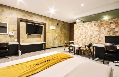 Jeonju Hotel | Jeonju Sinsigaji Hotel Pop