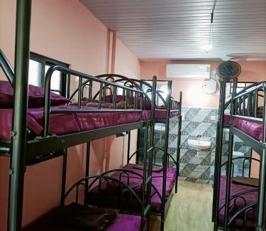 Santa Cruz Apartment | Jerrys Holiday Home