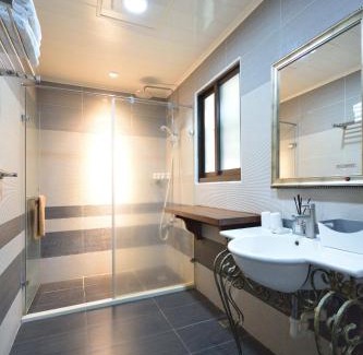 Chenggong House | Ji Li Ya Lan Homestay