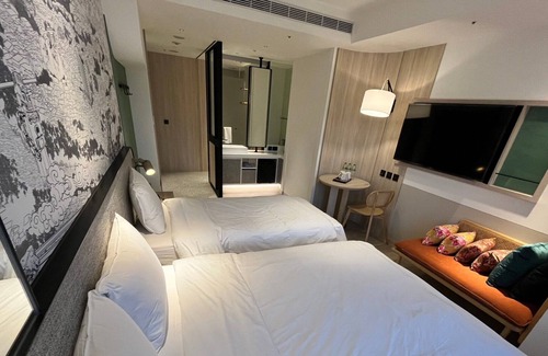 Shilin House | Jiantan Boutech Hotel