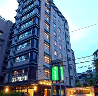 Zhonghe Hotel | Jingan Classic Inn