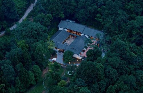 Dujiangyan Hotel | Jishang Qingcheng Mt Villa