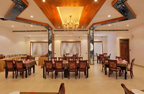 Kodungallur Hotel | JJ Castle Kodungallur