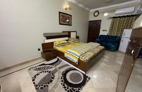 Karachi Apartment | Joher Rooftop Haven-2BR Penthouse in Gulistan e Joher Blk 14