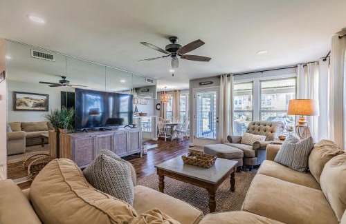 Saint Helena Island Villa | John Fripp Villa 1st Floor - Steps to beach and pool - Ocean Views