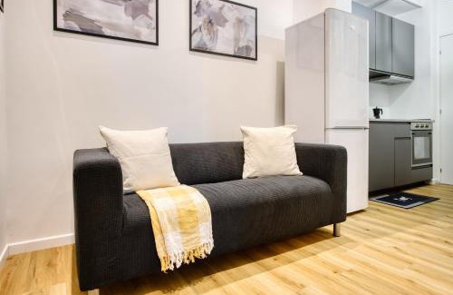 Abbadesse Apartment | JOIVY Elegant & modern apartments in Isola district
