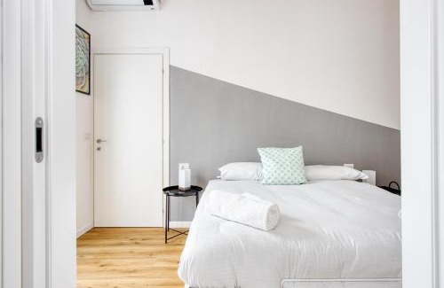 Abbadesse Apartment | JOIVY Elegant & modern apartments in Isola district