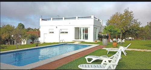 Sanlucar la Mayor House | Joju