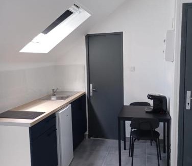 Fives Apartment | Joli T1 bis rénové