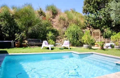 Cucuron Villa | Jolie maison au pied du Luberon