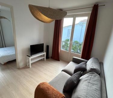 Mediterranee Apartment | Jolie T2 rénové et décoré en plein centre de Canet plage
