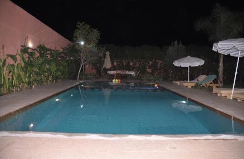 Ourika Villa | Jolie villa moderne avec piscine privée.