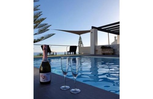 Torre de Benagalbon House | José Comfortable holiday residence