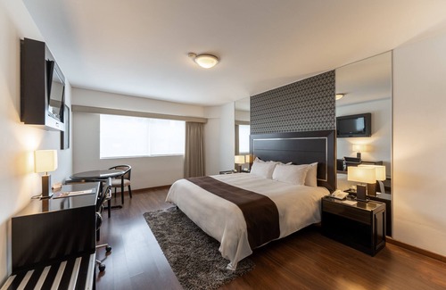 Petit Jean Ocharan Hotel | Jose Antonio Lima