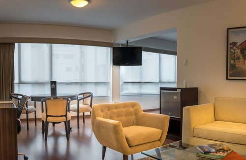 Petit Jean Ocharan Hotel | Jose Antonio Lima