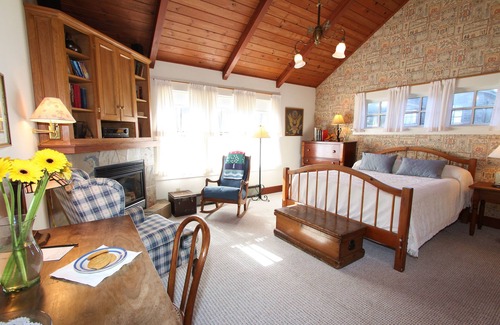 Mendocino Bed & Breakfast | Joshua Grindle Inn