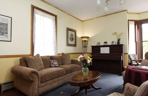 Mendocino Bed & Breakfast | Joshua Grindle Inn