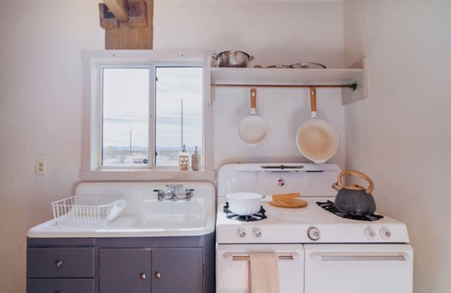 Landers Cabin | Joshua Tree House of Mercury