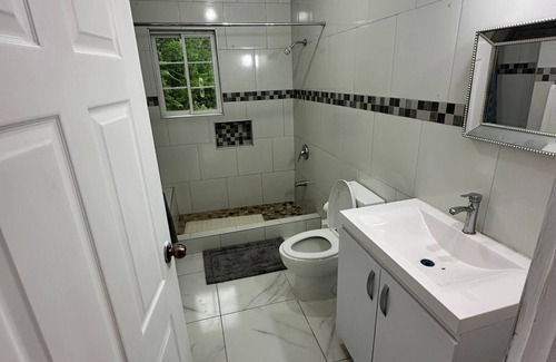 Mandeville Apartment | Joy's Vacation Villa Upstairs Apartment