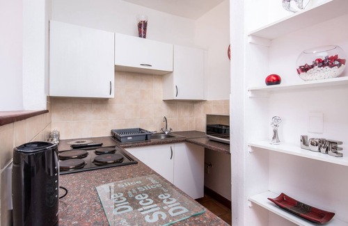 Greater Johannesburg Metropolitan Area Apartment | Jozistay Savannah Apartments